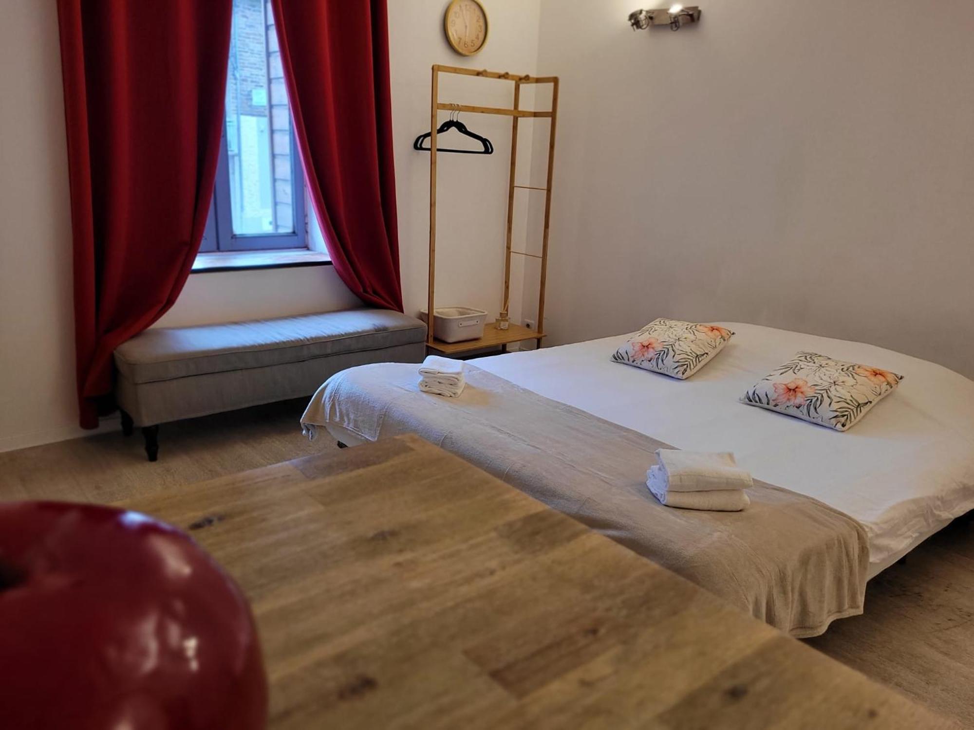 Residence Le 09 ユゼルシュ エクステリア 写真